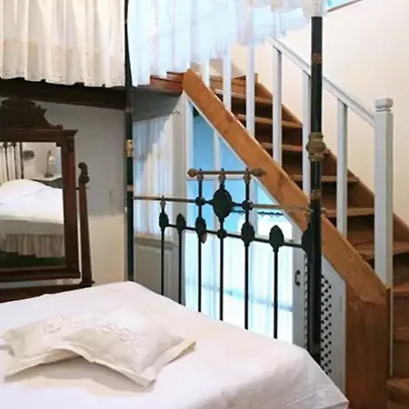 Family House With Sea View In + Terrace Vakantiehuis *